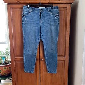 Sonoma size 18W destructed look jeans like new
